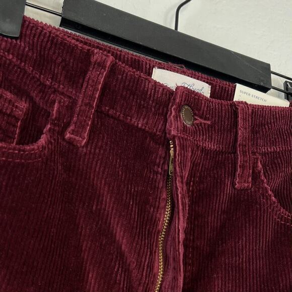 NWT Universal Thread Cherry Red High Rise Ankle Bootcut Corduroy Pants Size 6 - Picture 6 of 7